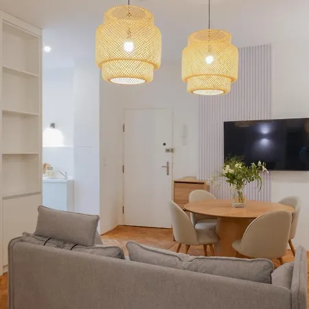 Royal On Wenceslas Square Apartment *
