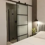 Newly Renovated 3br 2 Min Walk To Wenceslas Square Prague